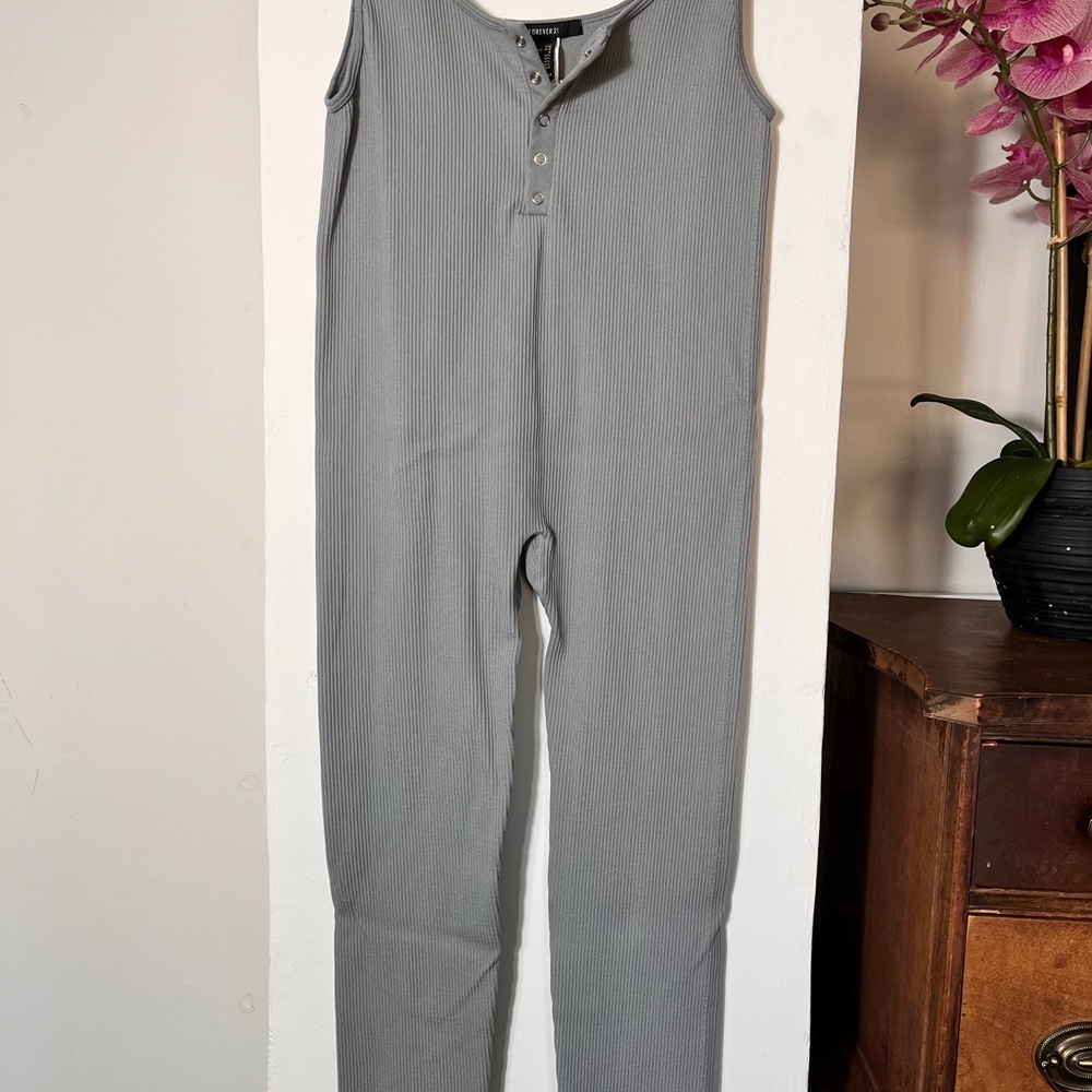 Gray Ribbed Jumpsuit